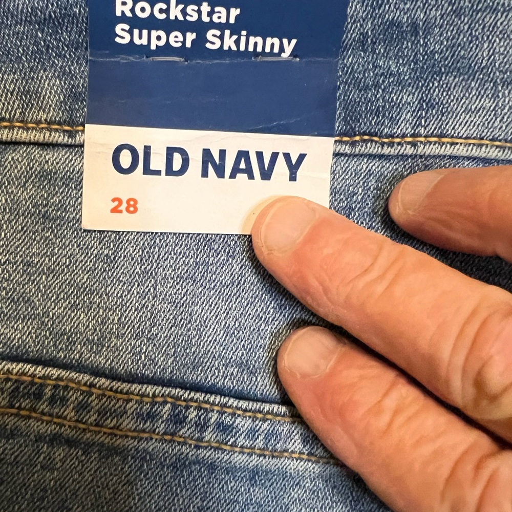 Old Navy Rockstar Super Skinny Women's Jeans. Size 28 - Picture 5 of 7